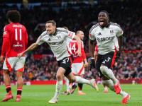 爱游戏app下载-包含富勒姆战胜对手，豪取决定胜利的词条