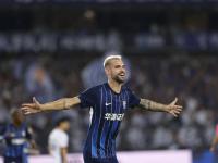 爱游戏体育下载-包含重庆斯威客场小胜上海申花，取得关键三分的词条