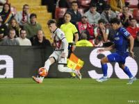 爱游戏中国官网-包含瓦伦西亚遭遇连败，危险排名下滑的词条