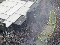 爱游戏在线登录-包含欧洲联赛冠军球队接受城市盛大游行，球迷热情参与庆祝的词条