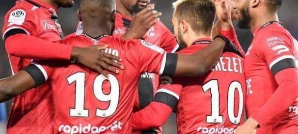 爱游戏网页版入口-关于兰斯队主场遭遇丢分，球迷情绪低落的信息