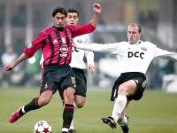 爱游戏-AC米兰豪取胜利，晋级淘汰赛的简单介绍