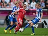 爱游戏体育地址-柏林赫塔主场告捷，提前锁定三分