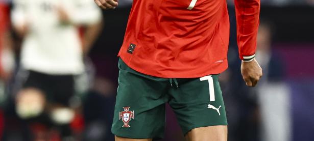 爱游戏官网网页版入口-葡萄牙队表现亮眼在冰球赛中取得佳绩