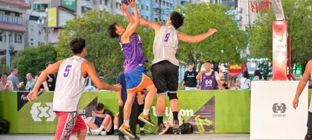 爱游戏在线登录-精湛球技展现无遗，球队打出流畅配合的简单介绍