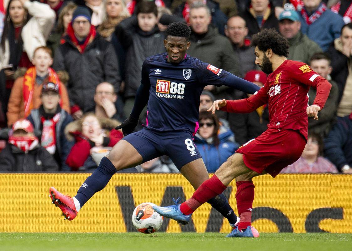 利物浦轻取托特纳姆，客场实力强劲，轻松取胜